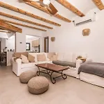 Jami Villa *